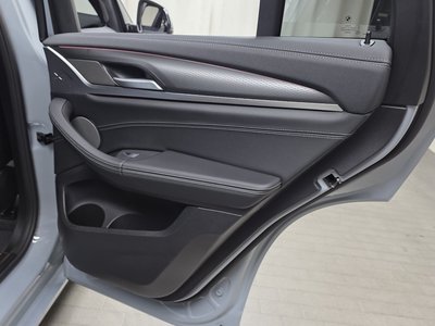 صورة مصغرة 15 لـ 2025 BMW X4