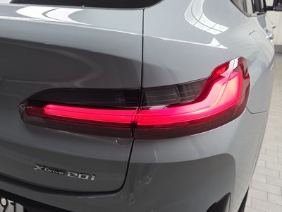 صورة 10 لـ 2025 BMW X4