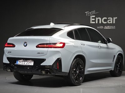 صورة 3 لـ 2025 BMW X4