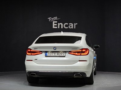 BMW 6 SERIES GT - 3