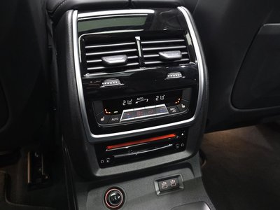 صورة مصغرة 30 لـ 2021 BMW X7