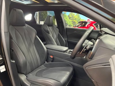 LEXUS RX - 9