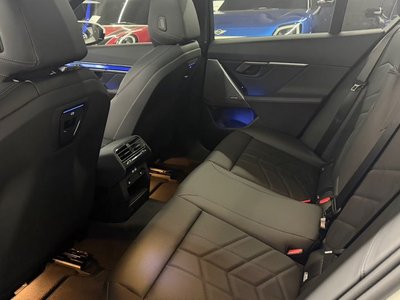 صورة مصغرة 11 لـ 2025 BMW 5 SERIES