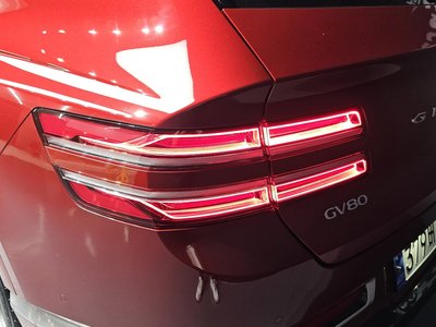 GENESIS GV80 - 10