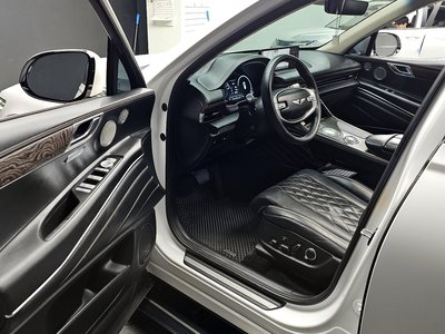 GENESIS GV80 - 10