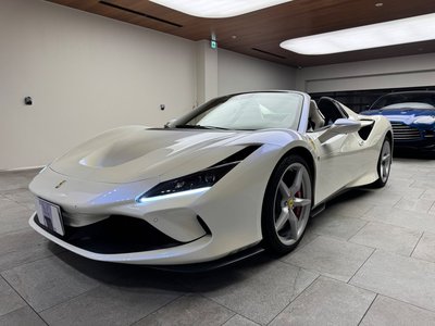 FERRARI F8 SPIDER - 1