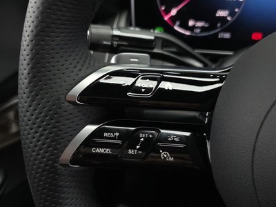 2025 Mercedes-BENZ GLC 缩略图 28