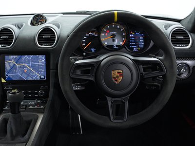 صورة مصغرة 22 لـ 2022 Porsche 718
