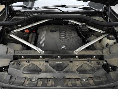 BMW X7 - 7