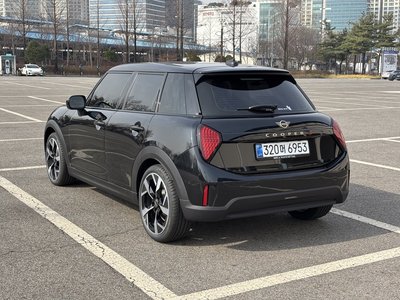 MINI COOPER - 5