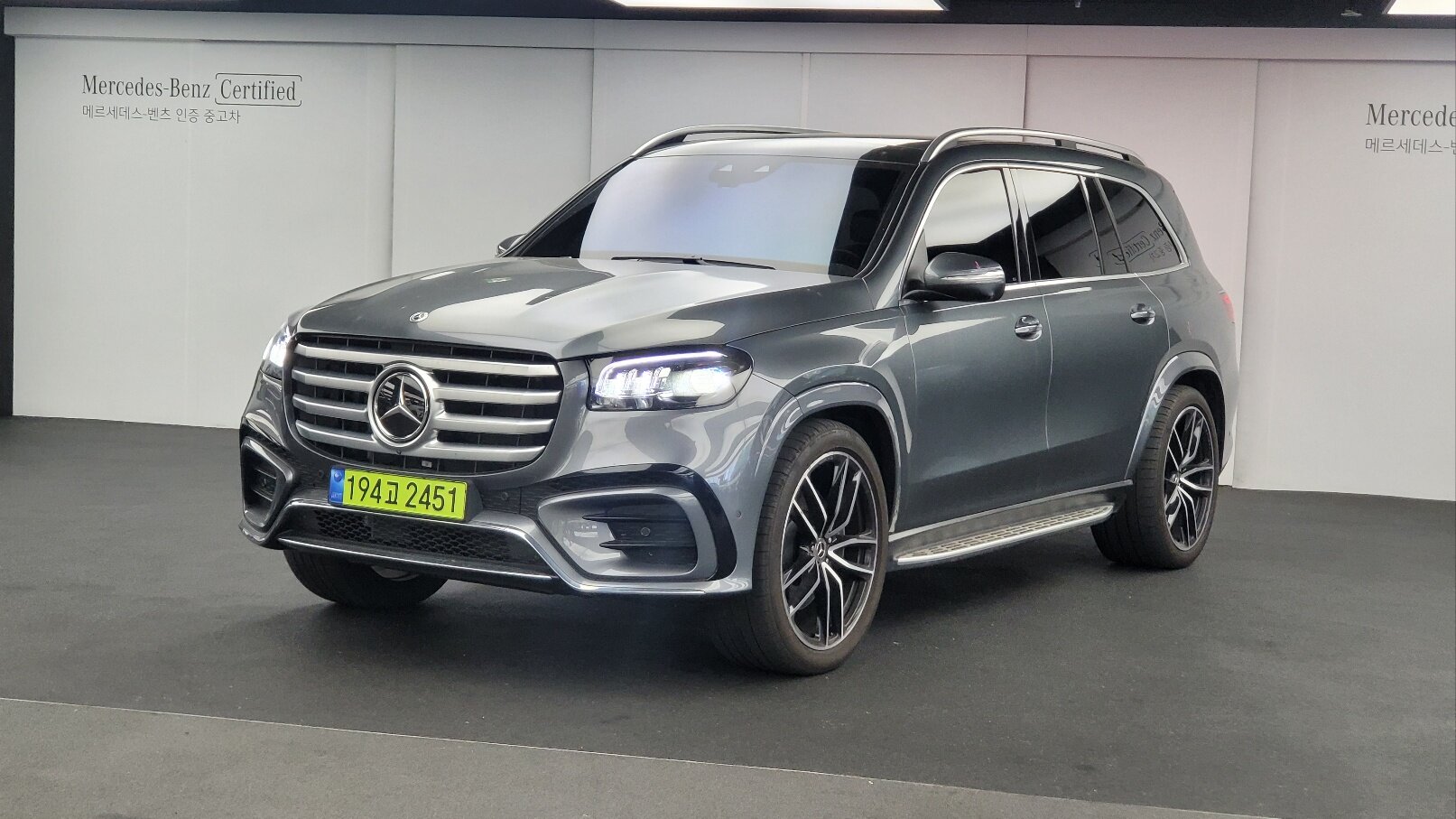 MERCEDES-BENZ GLS - View 1