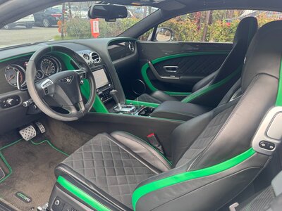 BENTLEY CONTINENTAL - 4