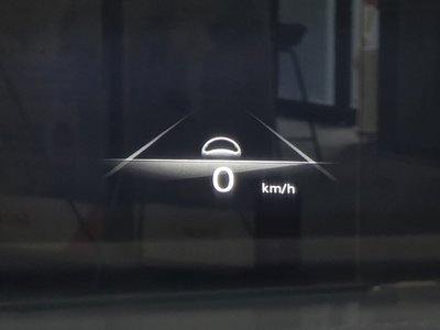 2021 Genesis GV70 — миниатюра 21