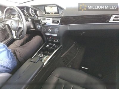 MERCEDES-BENZ E-CLASS - 3