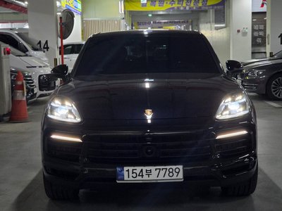 PORSCHE CAYENNE - 4