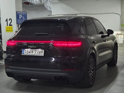 PORSCHE CAYENNE - 6