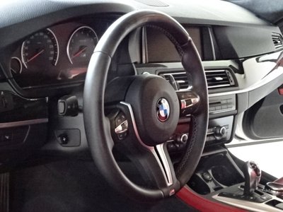 2013 BMW M5 缩略图 16