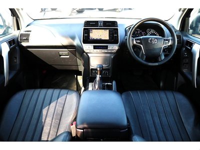 TOYOTA LAND CRUISER PRADO - 4