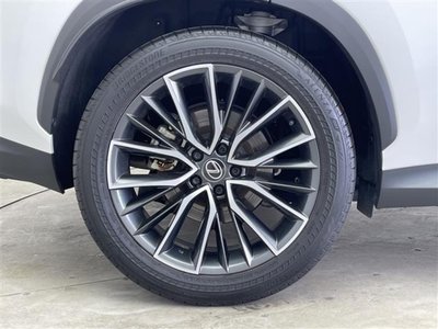 2023 Lexus NX — миниатюра 25