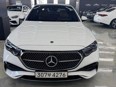 MERCEDES-BENZ E-CLASS - 2