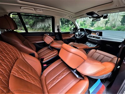 BMW X7 - 10