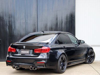 BMW M3 SEDAN - 5
