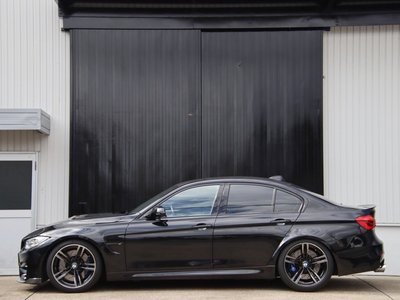 BMW M3 SEDAN - 4