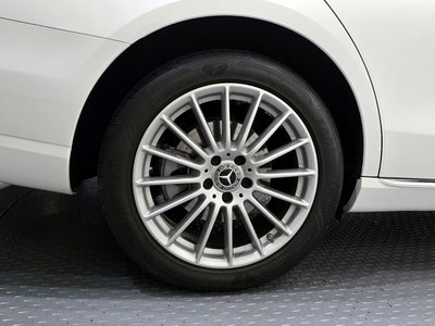 MERCEDES-BENZ E-CLASS - 6