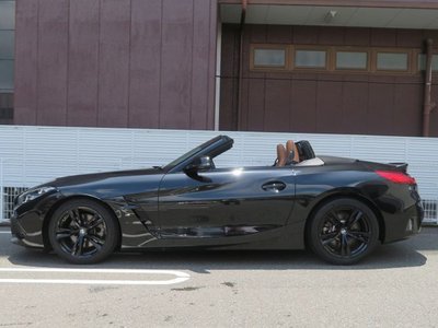2023 BMW Z4 thumbnail 40