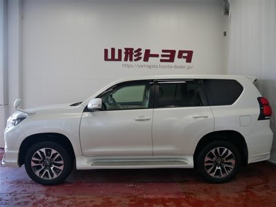 TOYOTA LAND CRUISER PRADO - 2