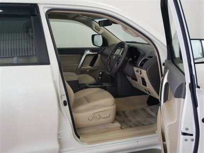 TOYOTA LAND CRUISER PRADO - 5