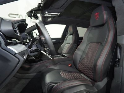 LAMBORGHINI URUS - 7