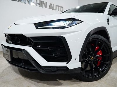 LAMBORGHINI URUS - 3