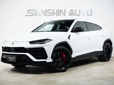 LAMBORGHINI URUS - 1