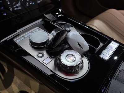 GENESIS G80 (RG3) - 9