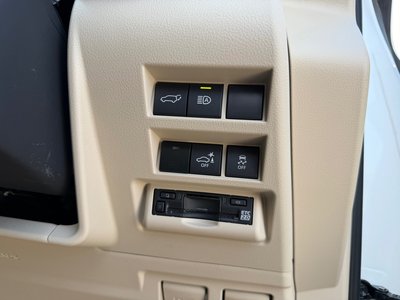 2025 Toyota LAND CRUISER 300 thumbnail 59