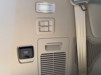 2025 Toyota LAND CRUISER 300 thumbnail 58