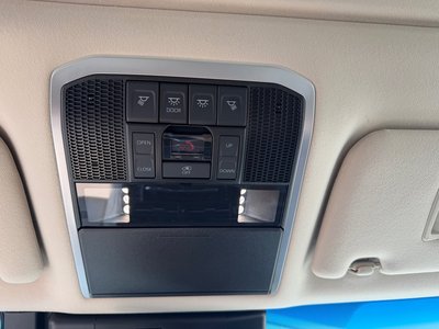 2025 Toyota LAND CRUISER 300 thumbnail 78