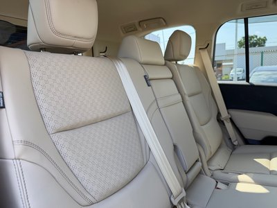 2025 Toyota LAND CRUISER 300 thumbnail 47