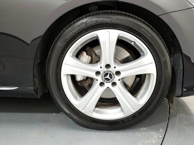 MERCEDES-BENZ E-CLASS - 6