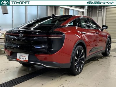 TOYOTA CROWN CROSSOVER - 8