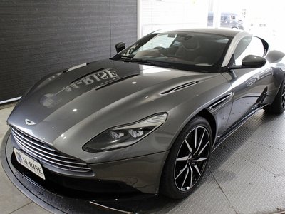 صورة 3 لـ 2017 Aston Martin DB11