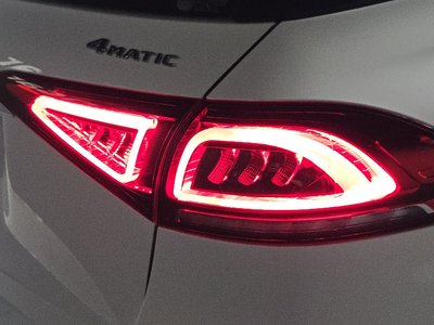 MERCEDES-BENZ GLE - 10
