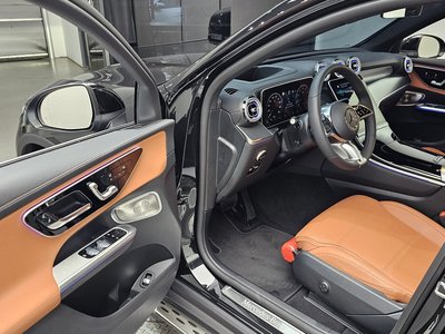 2025 Mercedes-BENZ GLC — миниатюра 13