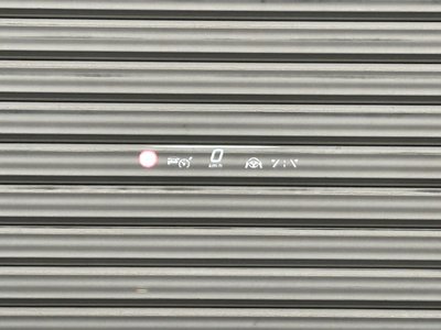 MERCEDES-BENZ EQS - 9