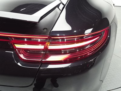 2018 Porsche PANAMERA 缩略图 13