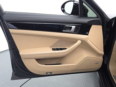 2018 Porsche PANAMERA 缩略图 18