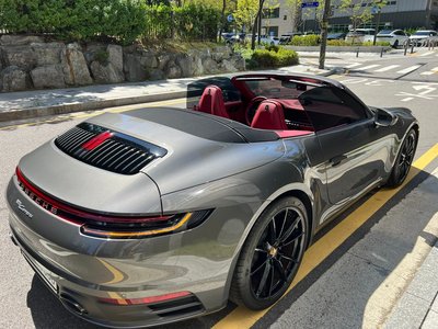 PORSCHE 911 - 4