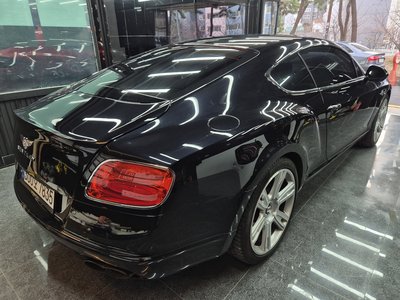 صورة 4 لـ 2015 Bentley CONTINENTAL