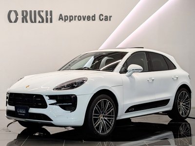 PORSCHE MACAN - 7